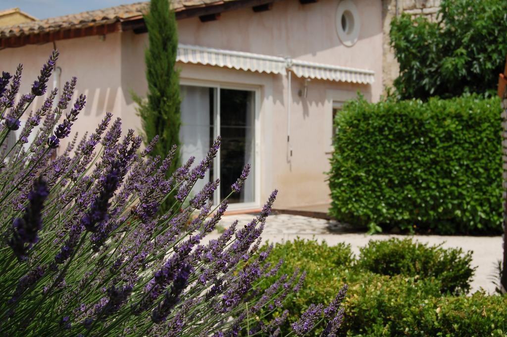 Le Gite De Lolivier En Provence Aramon Εξωτερικό φωτογραφία